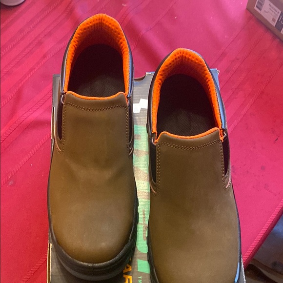 Knox slip on steel toed shoes - Picture 1 of 2